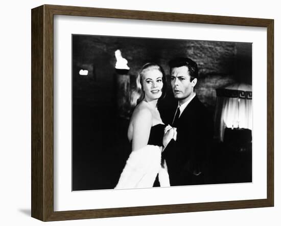 La Dolce Vita-null-Framed Photo