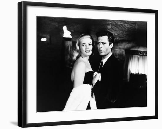 La Dolce Vita-null-Framed Photo