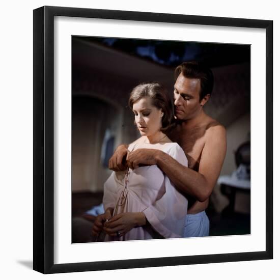 La Fantastique histoire vraie d'Eddie Chapman TRIPLE CROSS by Terence Young with Romy Schneider and-null-Framed Photo