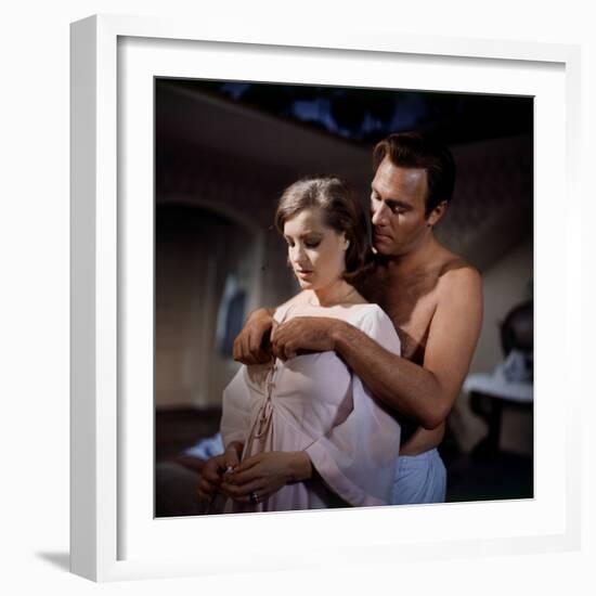 La Fantastique histoire vraie d'Eddie Chapman TRIPLE CROSS by Terence Young with Romy Schneider and-null-Framed Photo