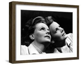 La Femme aux deux Visages TWO-FACED WOMAN by George Cukor with Greta Garbo, 1941 (b/w photo)-null-Framed Photo