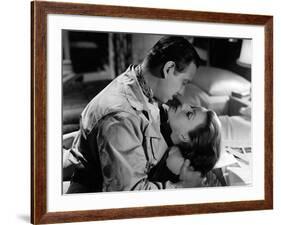 La Femme aux deux Visages TWO-FACED WOMAN by George Cukor with Melvin Douglas and Greta Garbo, 1941-null-Framed Photo