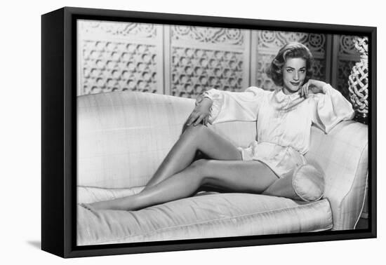 La Femme Modele Designing Woman De Vincenteminnelli Avec Lauren Bacall, 1957-null-Framed Stretched Canvas