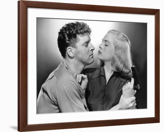 La furie du desert (Desert Fury) by Lewis Allen with Lizabeth Scott and Burt Lancaster, 1947 (b/w p-null-Framed Photo