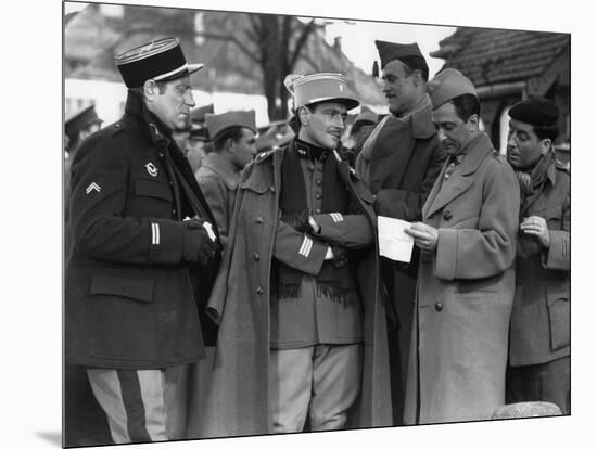 La grande illusion by Jean Renoir with Jean Gab Pierre Fresnay, Marcel Dalio, Julien Carette, 1937 -null-Mounted Photo