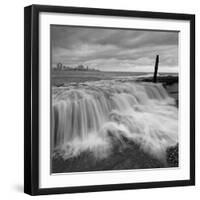 La Habana Waterfall-Moises Levy-Framed Photographic Print