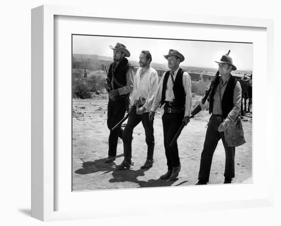 La Horde Sauvage THE WILD BUNCH by Sam Peckinpah with Ben Johnson, Warren Oates, William Holden and-null-Framed Photo