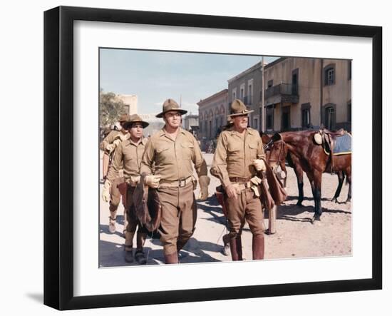 La Horde Sauvage THE WILD BUNCH by Sam Peckinpah with Jaime Sanchez, Ernest Borgnine and William Ho-null-Framed Photo