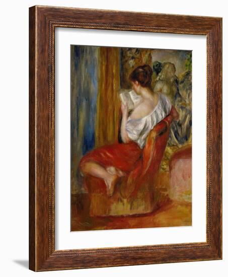 La liseuse-reading woman, around 1900. Oil on canvas, 56 x 46 cm.-Pierre-Auguste Renoir-Framed Giclee Print