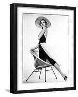 La Main au Collet TO CATCH A THIEF by AlfredHitchcock with Grace Kelly, 1955 (b/w photo)-null-Framed Photo