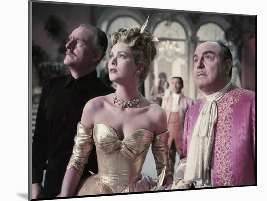 La Main au Collet TO CATCH A THIEF by AlfredHitchcock with John Williams, Grace Kelly and Rene Blan-null-Mounted Photo