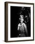 La Maison du Diable THE HAUNTING by RobertWise with Julie Harris, 1963 (b/w photo)-null-Framed Photo