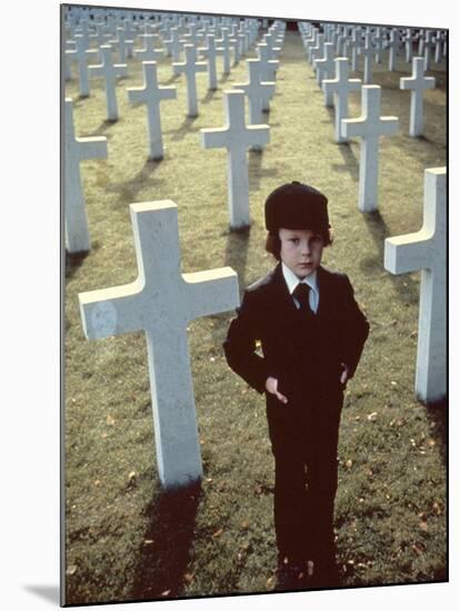 La Malediction THE OMEN by Richard Donner with Harvey Stephens, 1976 (photo)-null-Mounted Photo