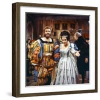 La Megere Apprivoisee THE TAMING OF THE SHREW by FrancoZeffirelli with Richard Burton and Elizabeth-null-Framed Photo