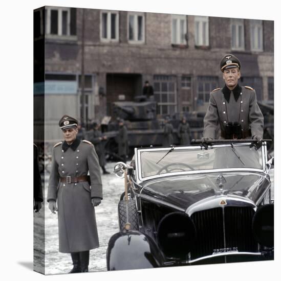 La nuit des generaux THE NIGHT OF THE GENERALS d'Anatole Litvak with Omar Sharif and Peter O'Toole,-null-Stretched Canvas