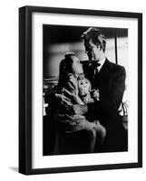 La nuit du Chasseur THE NIGHT OF THE HUNTER by CharlesLaughton with Sally Jane Bruce and Robert Mit-null-Framed Photo