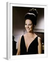 La Panthere Rose THE PINK PANTHER by BlakeEdwards with Claudia Cardinale, 1963 (photo)-null-Framed Photo