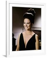 La Panthere Rose THE PINK PANTHER by BlakeEdwards with Claudia Cardinale, 1963 (photo)-null-Framed Photo