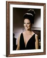 La Panthere Rose THE PINK PANTHER by BlakeEdwards with Claudia Cardinale, 1963 (photo)-null-Framed Photo