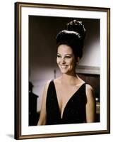 La Panthere Rose THE PINK PANTHER by BlakeEdwards with Claudia Cardinale, 1963 (photo)-null-Framed Photo