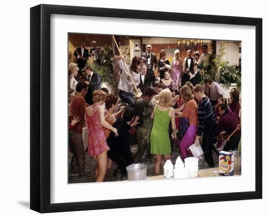 La Party THE PARTY by Blake Edwards, 1968 (photo)-null-Framed Photo