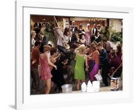 La Party THE PARTY by Blake Edwards, 1968 (photo)-null-Framed Photo