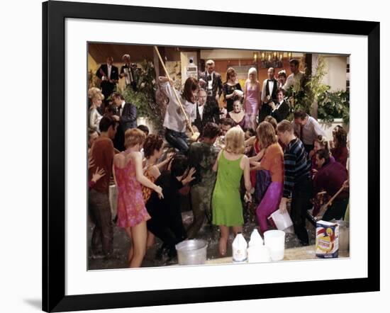 La Party THE PARTY by Blake Edwards, 1968 (photo)-null-Framed Photo