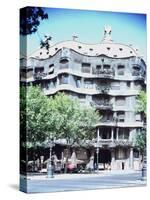 La Pedrera or Casa Mila, 1905-10-Antoni Gaudí-Stretched Canvas
