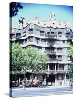 La Pedrera or Casa Mila, 1905-10-Antoni Gaudí-Stretched Canvas