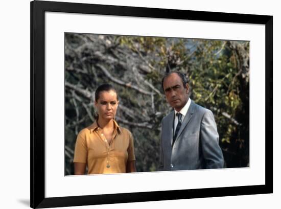 LA PISCINE, 1968 directed by JACQUES DERAY Romy Schneider and Paul Crauchet (photo)-null-Framed Photo