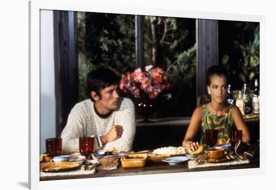 La piscine by Jacques Deray with Alain Delon and Romy Schneider, 1969 (photo)-null-Framed Photo