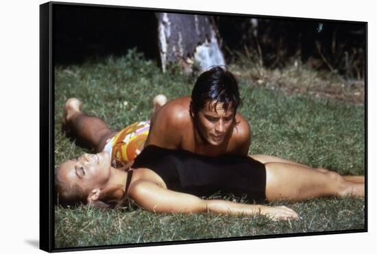 La piscine by Jacques Deray with Alain Delon and Romy Schneider, 1969 (photo)-null-Framed Stretched Canvas