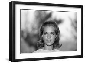 La Piscine by Jacques Deray with Romy Schneider, 1969 (b/w photo)-null-Framed Photo