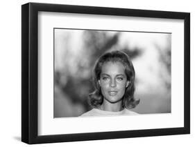 La Piscine by Jacques Deray with Romy Schneider, 1969 (b/w photo)-null-Framed Photo