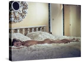 La Piscine by Jacques Deray with Romy Schneider, 1969 (photo)-null-Stretched Canvas