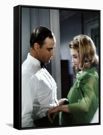 La Poursuite Impitoyable THE CHASE d'ArthurPenn with Marlon Brando and Angie Dickinson, 1966 (photo-null-Framed Stretched Canvas