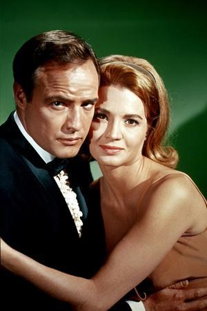 https://imgc.allpostersimages.com/img/posters/la-poursuite-impitoyable-the-chase-d-arthurpenn-with-marlon-brando-and-angie-dickinson-1966-photo_u-L-Q1C1MDF0.jpg?artPerspective=n