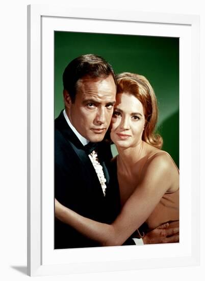 La Poursuite Impitoyable THE CHASE d'ArthurPenn with Marlon Brando and Angie Dickinson, 1966 (photo-null-Framed Photo