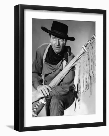 La Prisonniere du Desert THE SEARCHERS by JohnFord with John Wayne, 1956 (b/w photo)-null-Framed Photo