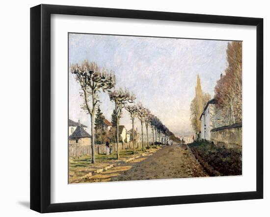 La route vue du chemin de Sèvres-Alfred Sisley-Framed Giclee Print