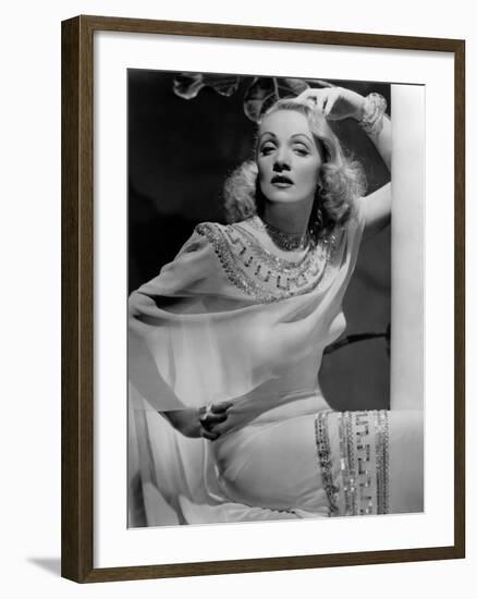 La scandaleuse by Berlin A Foreign Affair by BillyWilder with Marlene Dietrich, 1948 (b/w photo)-null-Framed Photo