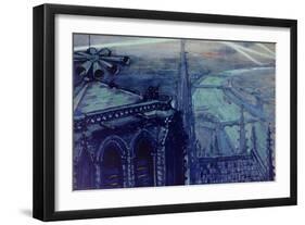 La sirène de Notre-Dame et les projecteurs sur Paris en 1918-Maurice Busset-Framed Giclee Print