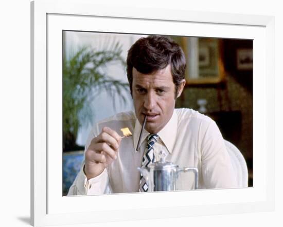 La sirene du Mississipi by FrancoisTruffaut with Jean Paul Belmondo en, 1969-null-Framed Photo