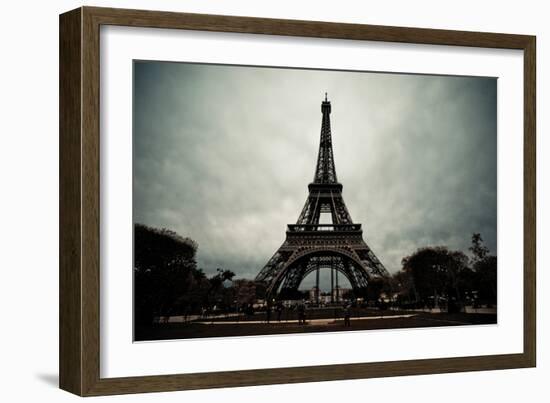 La Tour Eiffel II-Erin Berzel-Framed Photographic Print