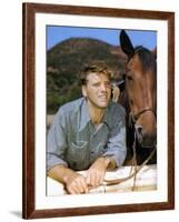 La Vallee by la Vengeance VENGEANCE VALLEY by RichardThorpe with Burt Lancaster, 1951 (photo)-null-Framed Photo