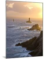 La Vieille Lighthouse, Pointe Du Raz, Cape Sizun, Finistere Region, Brittany, France-Doug Pearson-Mounted Photographic Print