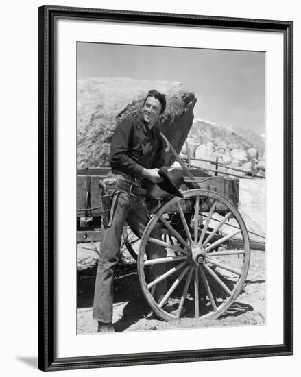 La Ville Abandonnee YELLOW SKY by William Wellman aveGregory Peck, 1948 (b/w photo)-null-Framed Photo