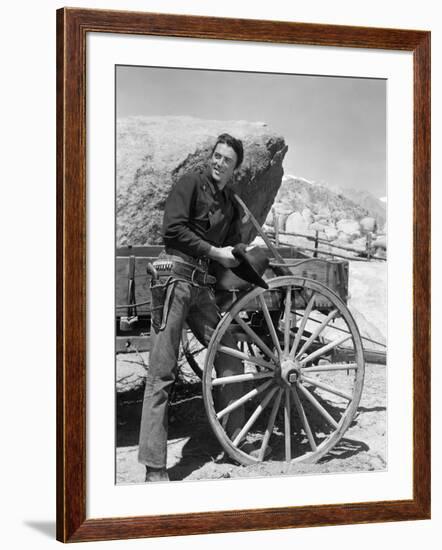 La Ville Abandonnee YELLOW SKY by William Wellman aveGregory Peck, 1948 (b/w photo)-null-Framed Photo