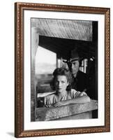 La Ville Abandonnee YELLOW SKY by William Wellman with Anne Baxter and Gregory Peck, 1948 (b/w phot-null-Framed Photo