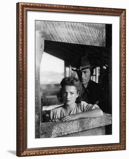 La Ville Abandonnee YELLOW SKY by William Wellman with Anne Baxter and Gregory Peck, 1948 (b/w phot-null-Framed Photo